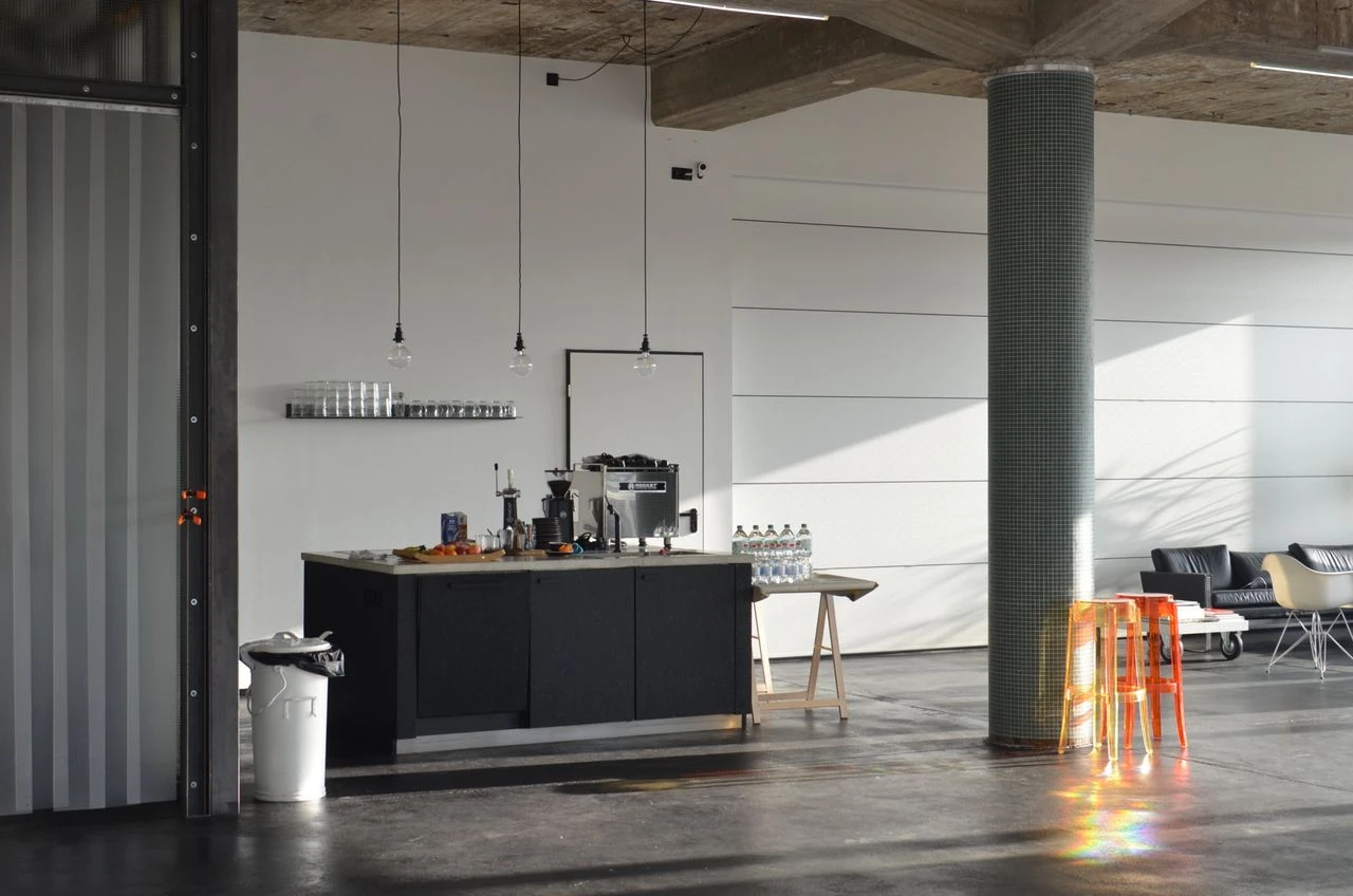 Varios modelos de máquinas de vending de café